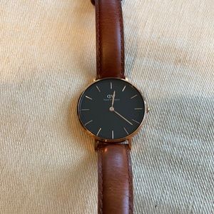 Ladies Petite 32mm Daniel Wellington Watch